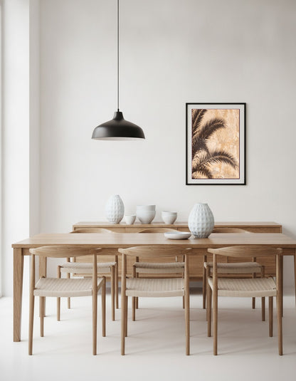 Palmsskuggor i matsalen