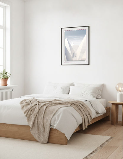 Pyramider minimalistiskt – Vita pyramider med trappor i sovrummet